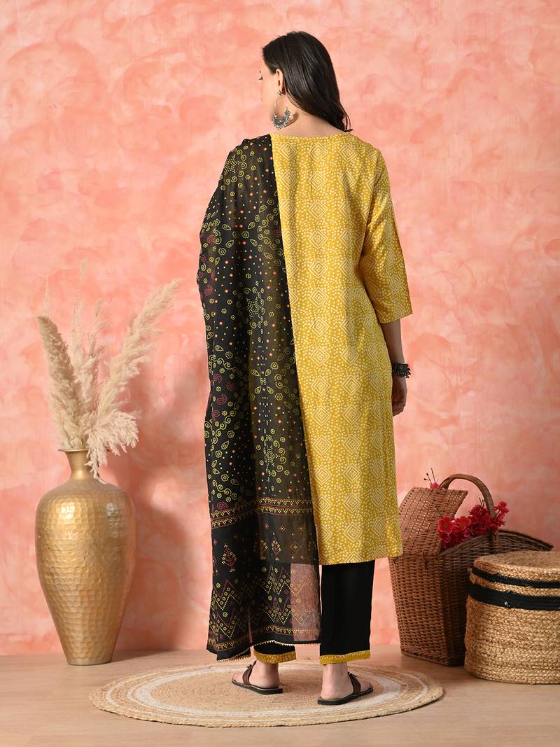 Bandhani printed regular thread work kurta with trousers & dupatta