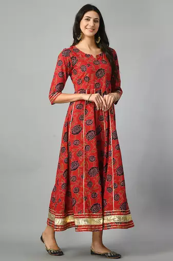 Red flower print anarkali kurta