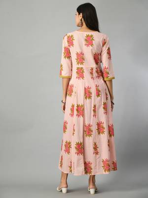 Women pink floral printed anarkali kurta 3