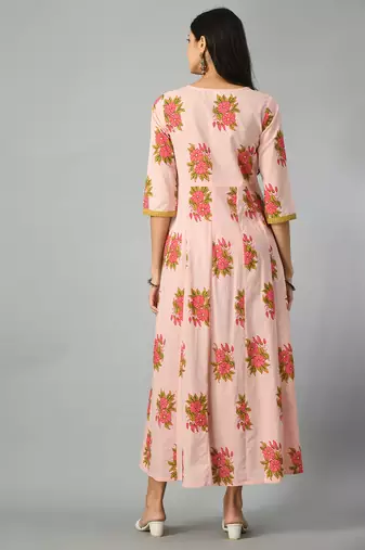 Women pink floral printed anarkali kurta
