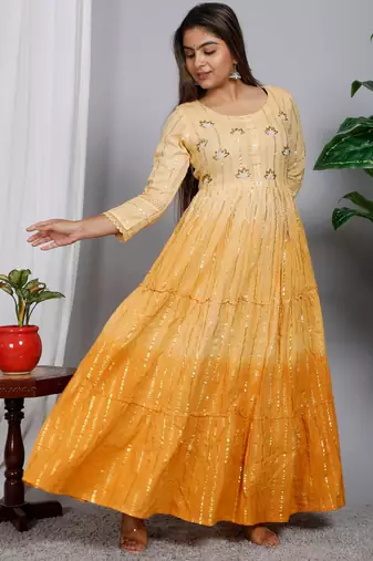 Blocked dyed round neck three-quarter regular sleeves Anarkali 