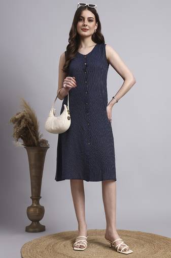 Women navy solid kantha dress
