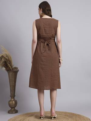 Women brown solid kantha dress 4