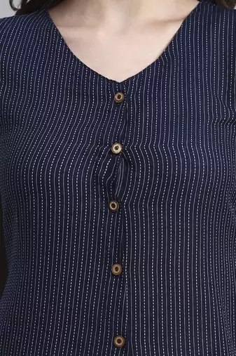 Women navy solid kantha dress