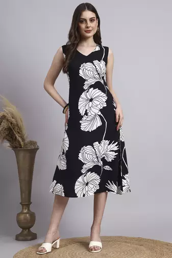 Women black floral rayon dress