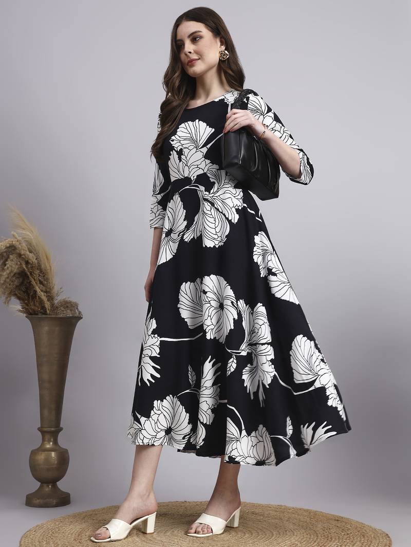 Women black floral rayon dress