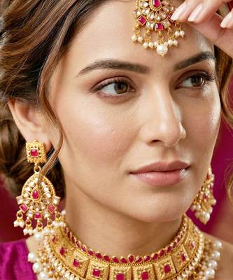 Lucky jewellery gold-plated ruby color choker necklace set with tikka 2