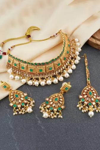 Lucky jewellery gold-plated green color choker necklace set with tikka