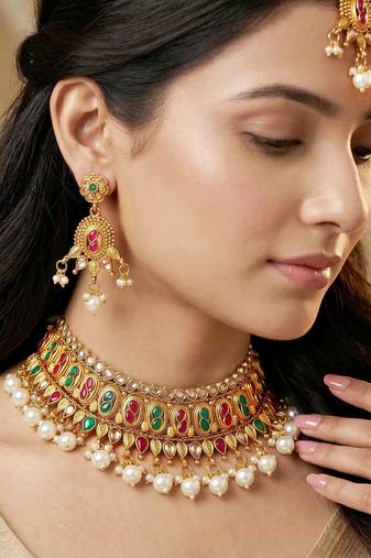 Lucky jewellery gold-plated ruby & green color choker necklace set with tikka