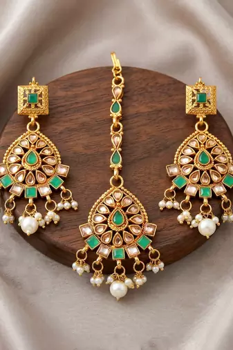 Lucky jewellery gold-plated green color choker necklace set with tikka