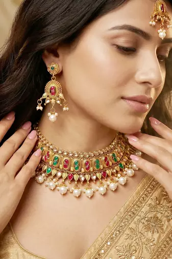 Lucky jewellery gold-plated ruby & green color choker necklace set with tikka