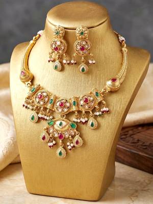 Lucky jewellery gold-plated ruby & green color traditional necklace set 5