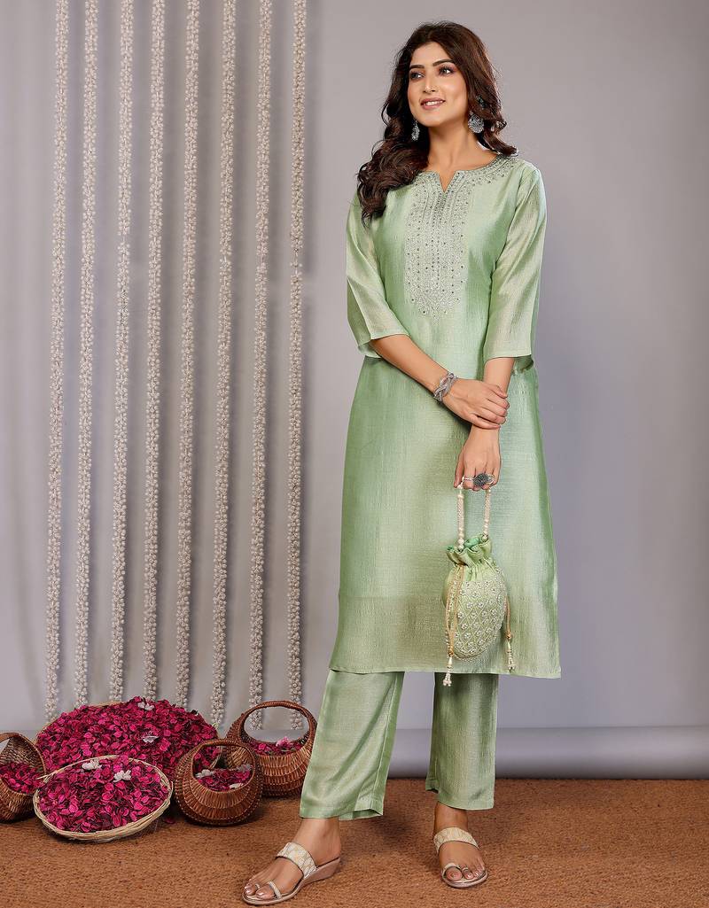 Women pista green plain chanderi kurta set