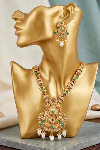 Lucky jewellery gold-plated green color long traditional necklace set