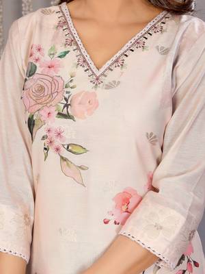 Women cream floral chanderi kurta set 4