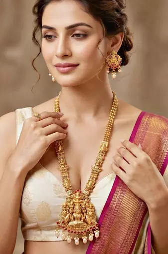 Lucky jewellery gold-plated laxmi idol temple ruby color necklace set