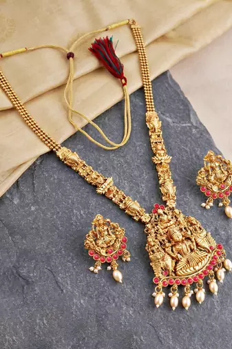 Lucky jewellery gold-plated laxmi idol temple ruby color necklace set