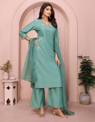Women aqua blue plain chinon kurta set 2
