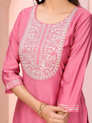 Women rose pink plain roman kurta set 4