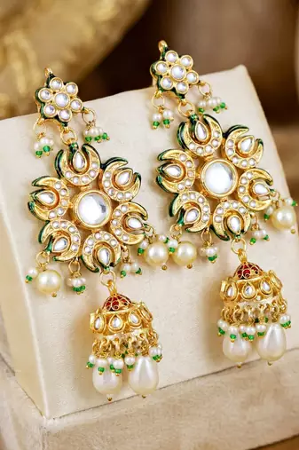 Gold plated navratan necklace set with earrings