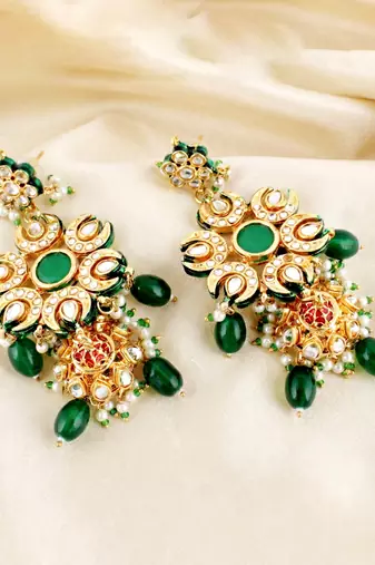 Gold plated navratan necklace set with earrings