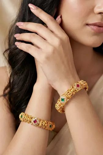 Gold laxmi temple ad bangle green stone