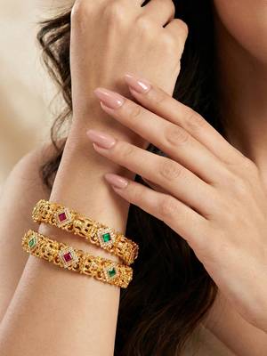 Gold laxmi temple ad bangle green stone 4