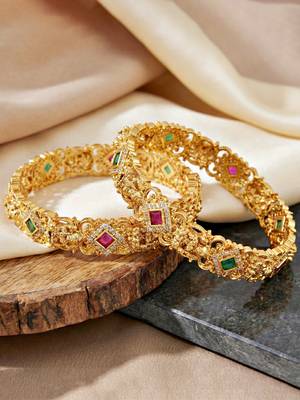 Gold laxmi temple ad bangle green stone 5