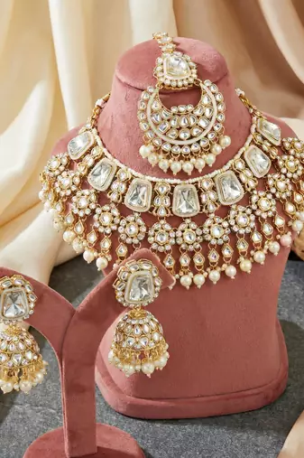 18 kt gold plated white kundan bridal necklace set with tikka & nath