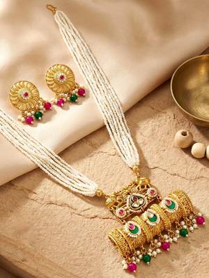 Gold-tone temple pearl necklace set with earrings for party & wedding wear 2
