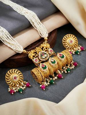Gold-tone temple pearl necklace set with earrings for party & wedding wear 4