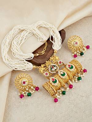 Gold-tone temple pearl necklace set with earrings for party & wedding wear 5