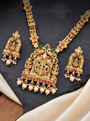 Lucky jewellery gold-plated ganesh laxmi ruby & green color temple necklace set 3