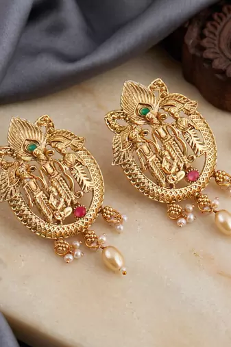 Lucky jewellery 18k gold-plated ram parivar ruby & green color necklace set