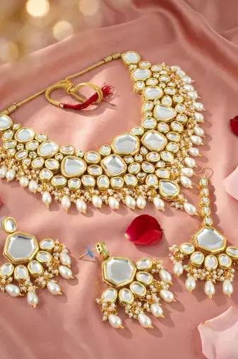 18 kt gold plated white kundan bridal & semi-bridal necklace set