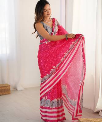 Chiffon digital print scallped border foil mirror work saree 4