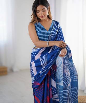 Chiffon digital print scallped border foil mirror work saree 3