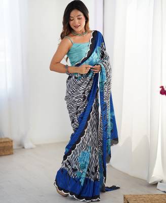 Chiffon digital print scallped border foil mirror work saree 5