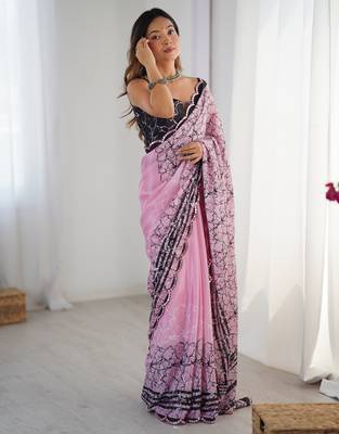 Chiffon digital print scallped border foil mirror work saree 3