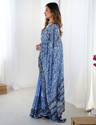 Chiffon digital print scallped border foil mirror work saree 3