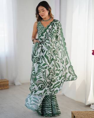 Chiffon digital print scallped border foil mirror work saree 1