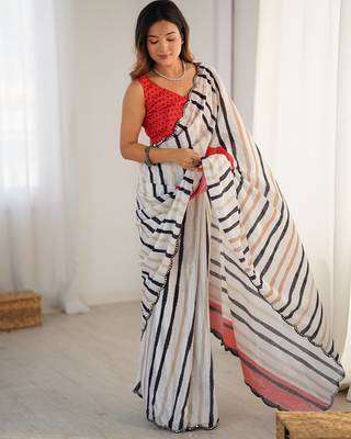 Chiffon digital print scallped border foil mirror work saree 2