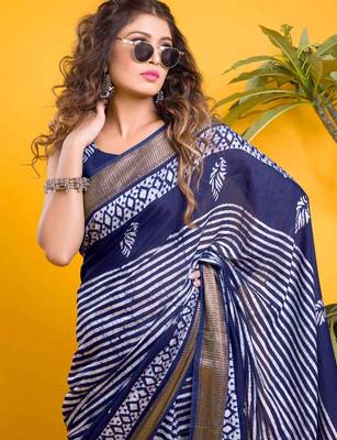 Navy blue linear stripe print saree 2