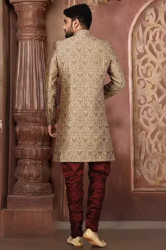 Brown straight pattern work with mahroon pipe in indo western