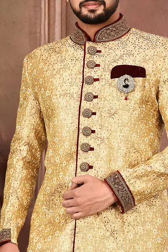 Gold straight pattern work on zari jamewar fabric with handwork