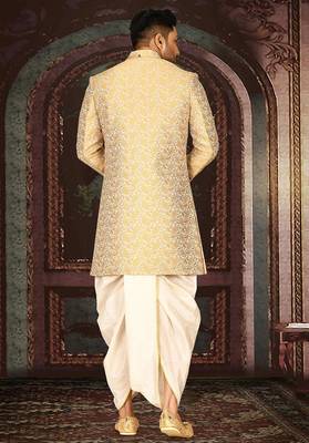 Yellow anghrakha pattern work indo western 4