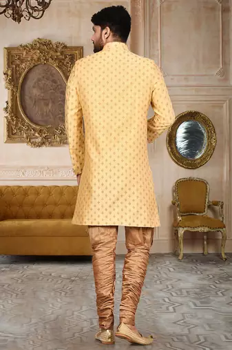 Yellow  anghrakha pattern work with mahroon pipe in indo western