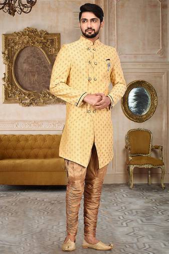 Yellow  anghrakha pattern work with mahroon pipe in indo western