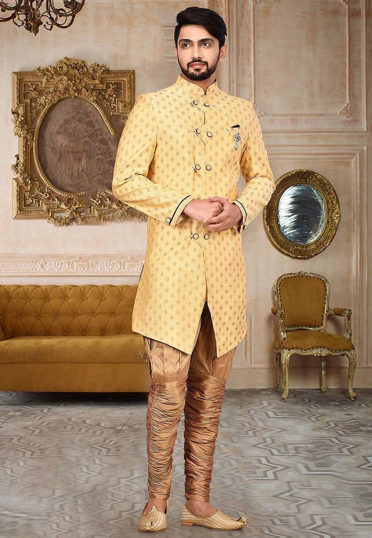 Yellow  anghrakha pattern work with mahroon pipe in indo western