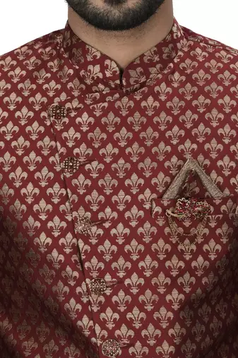 Mahroon anghrakha pattern work indo western